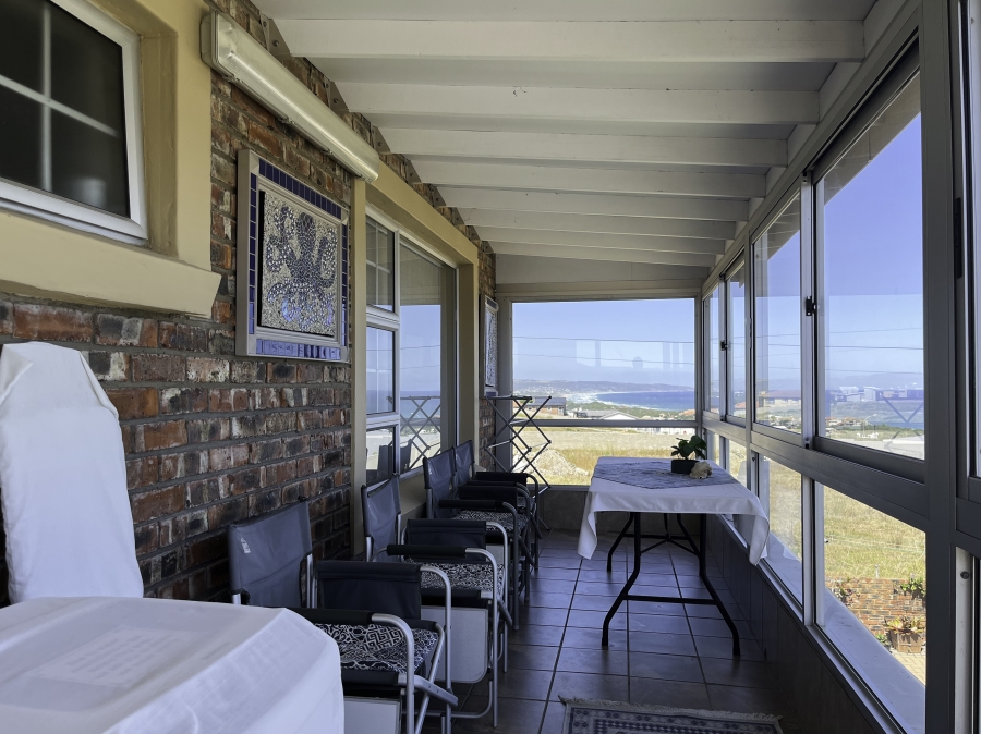 5 Bedroom Property for Sale in Tergniet Western Cape